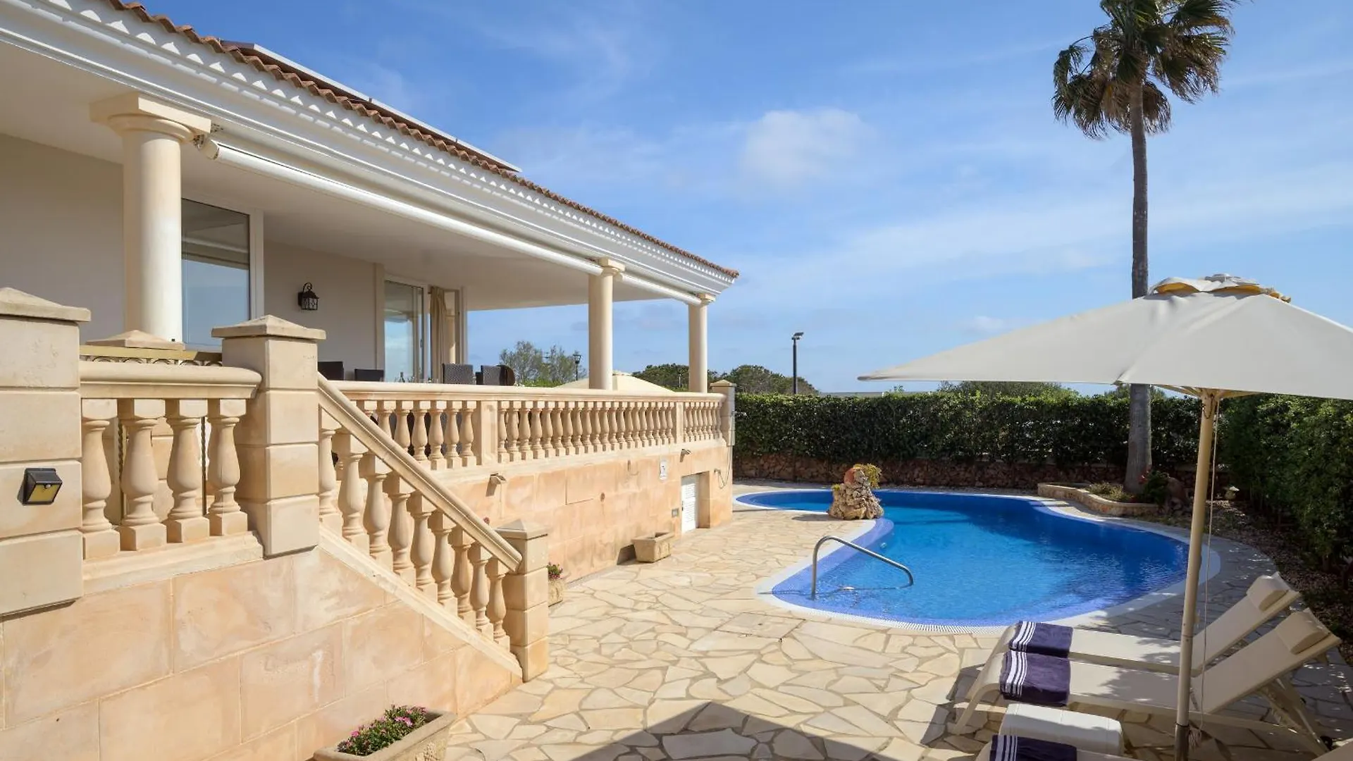 Villa Rafael Punta Prima  Spain
