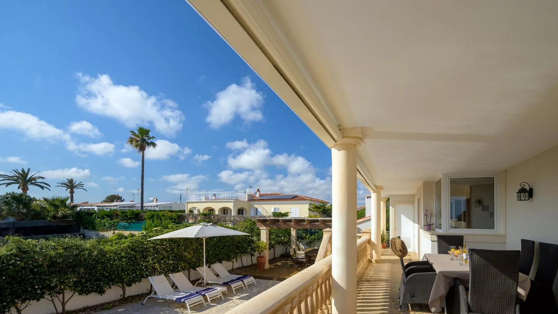 Villa Rafael Punta Prima